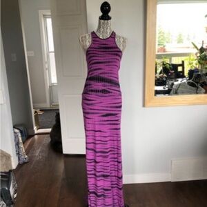 Vintage Halter Maxi Dress. Crochet Back. Small